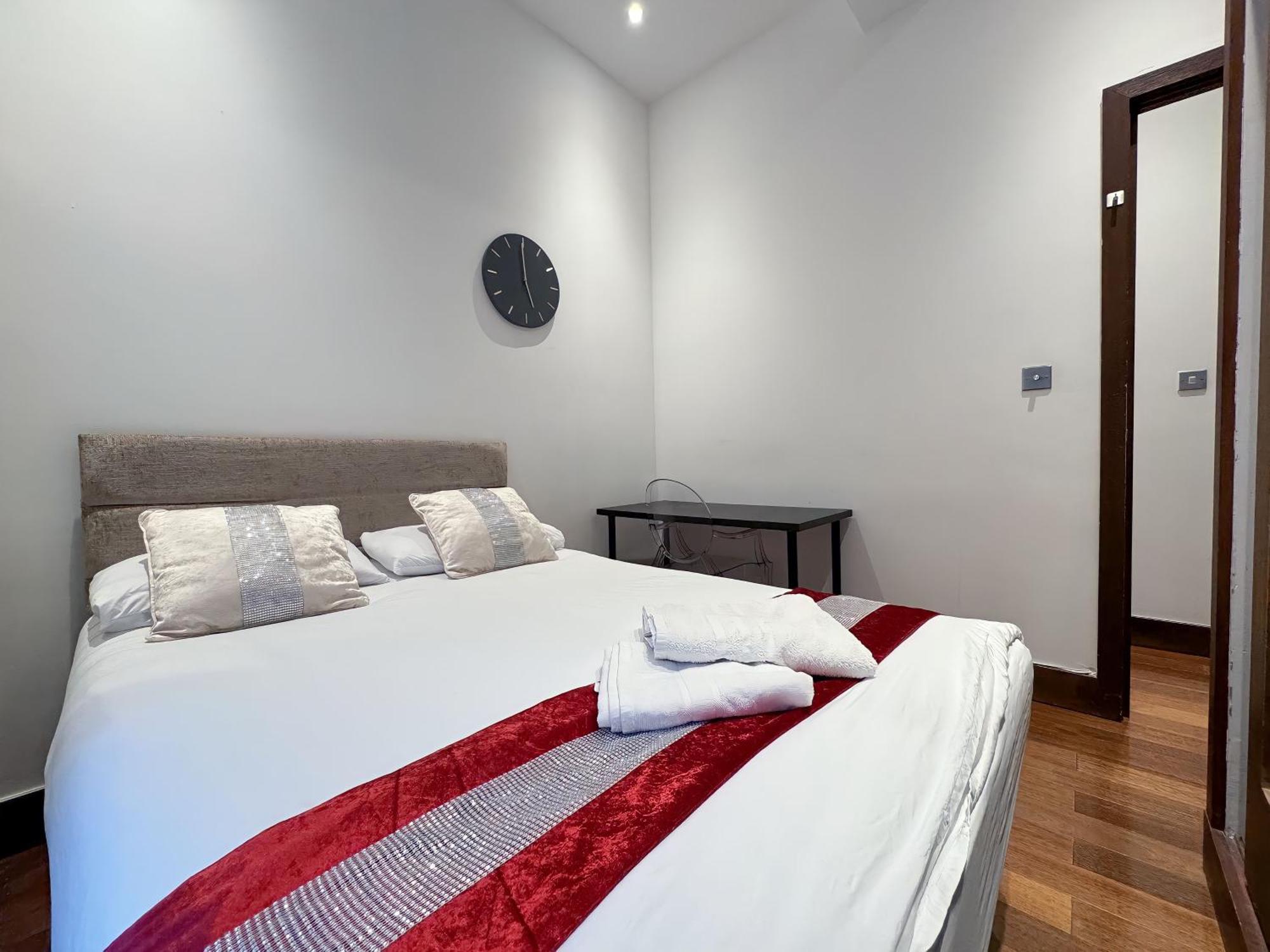 The Kensington Heights Apartment London Exterior photo