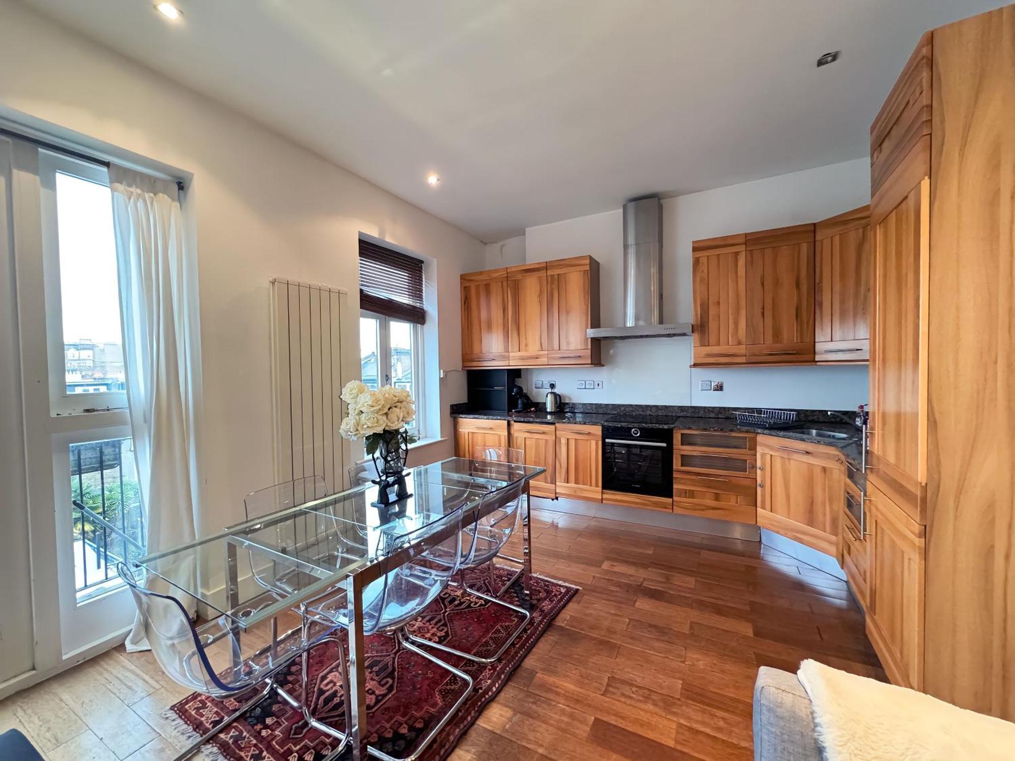 The Kensington Heights Apartment London Exterior photo