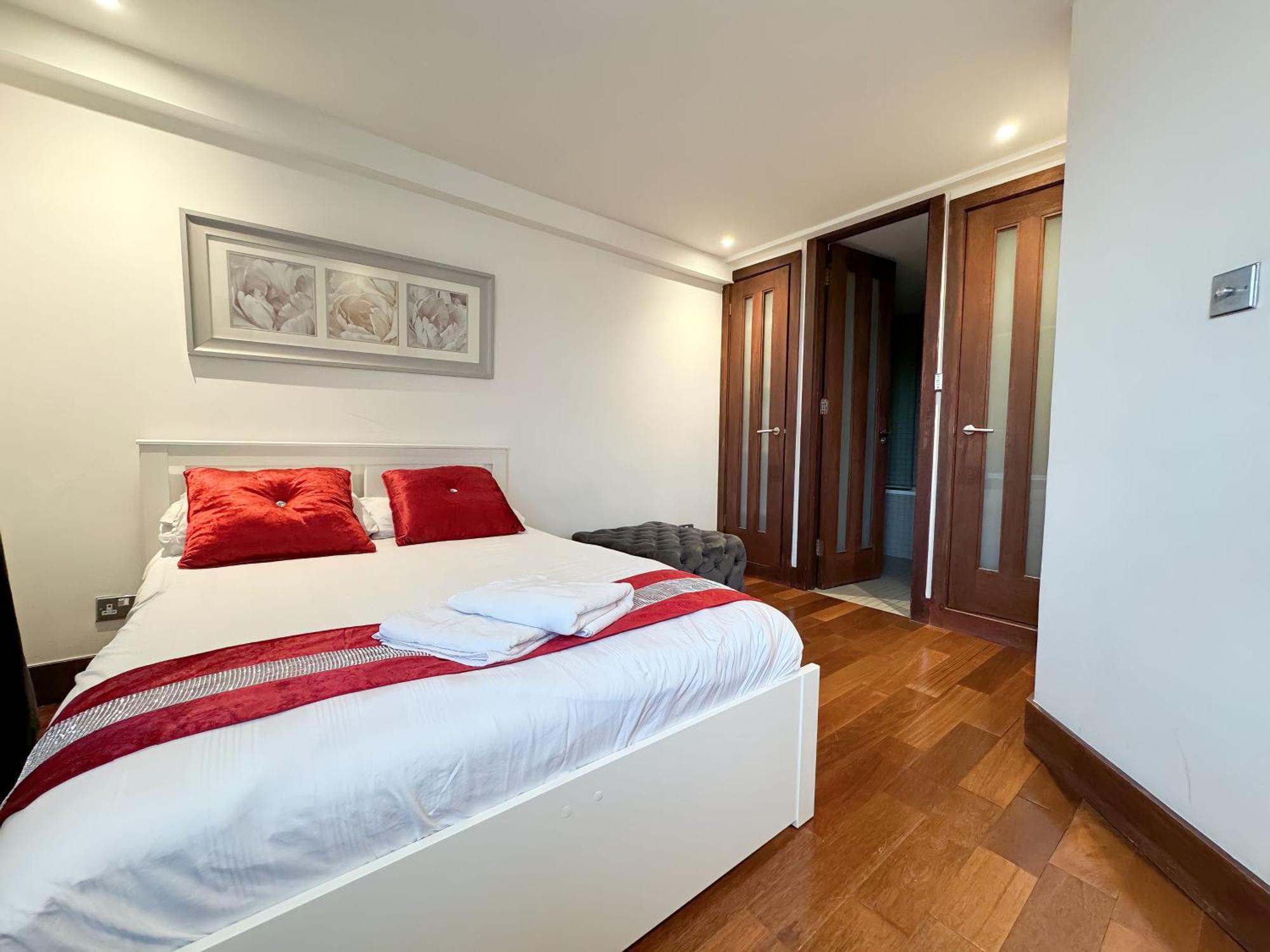 The Kensington Heights Apartment London Exterior photo